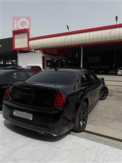 كرايسلر 300